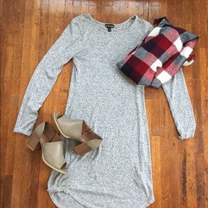 Super cute fitted dress!!
